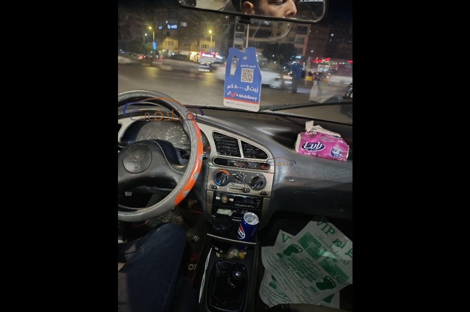 Lanos Chevrolet فضي