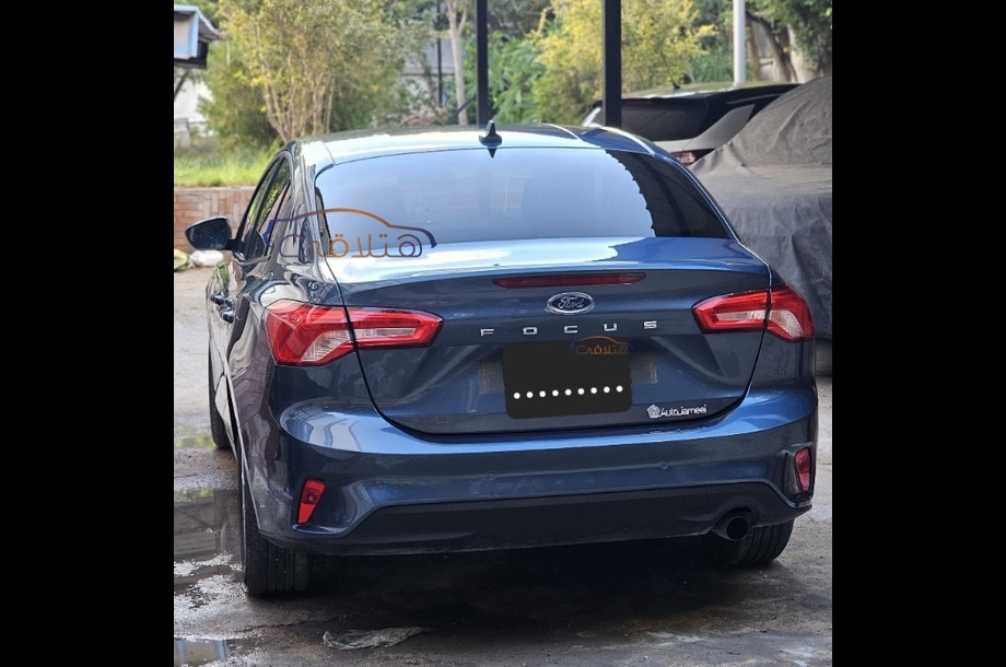 Focus Ford Dark blue