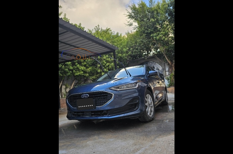 Focus Ford Dark blue