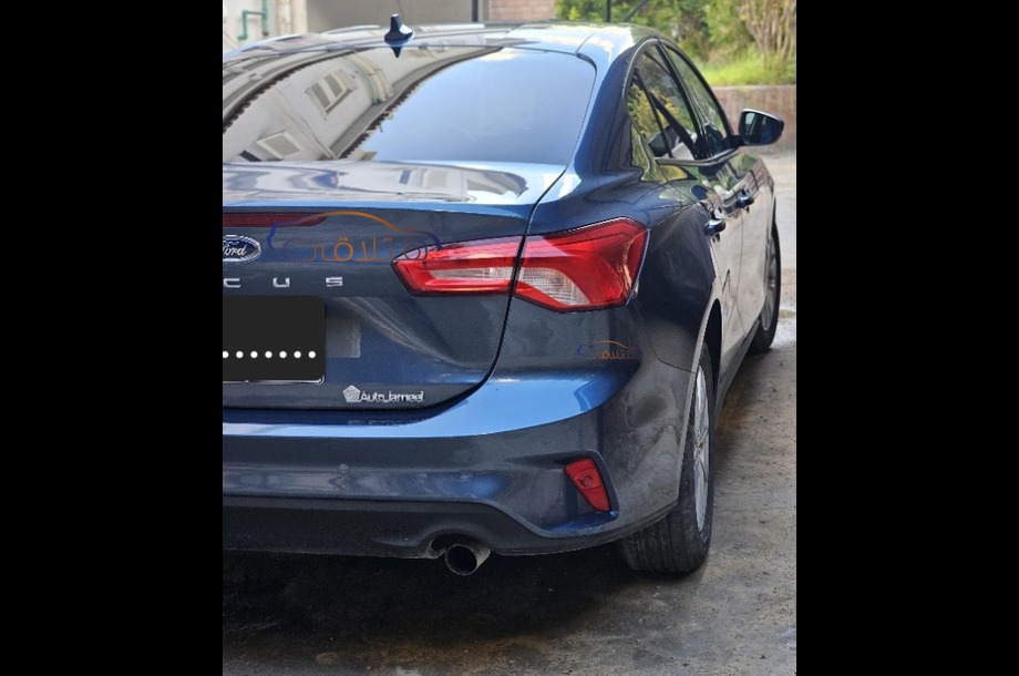 Focus Ford Dark blue