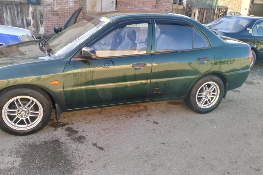 Lancer Crystala Mitsubishi Green