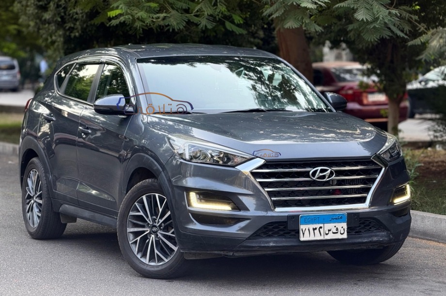 Tucson Hyundai Gray