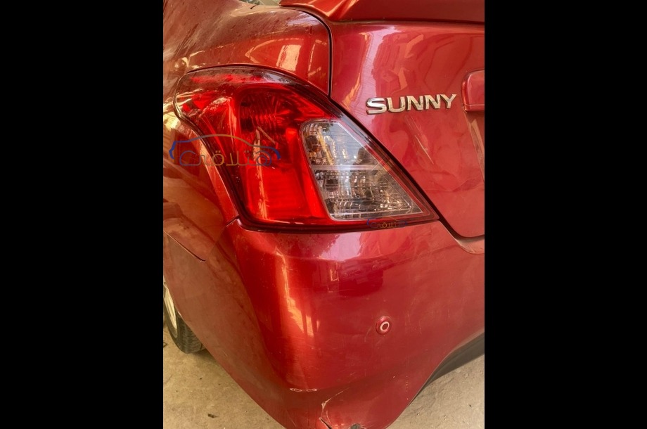 Sunny Nissan Red