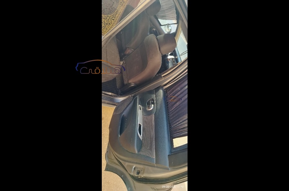 Livina Nissan Dark grey