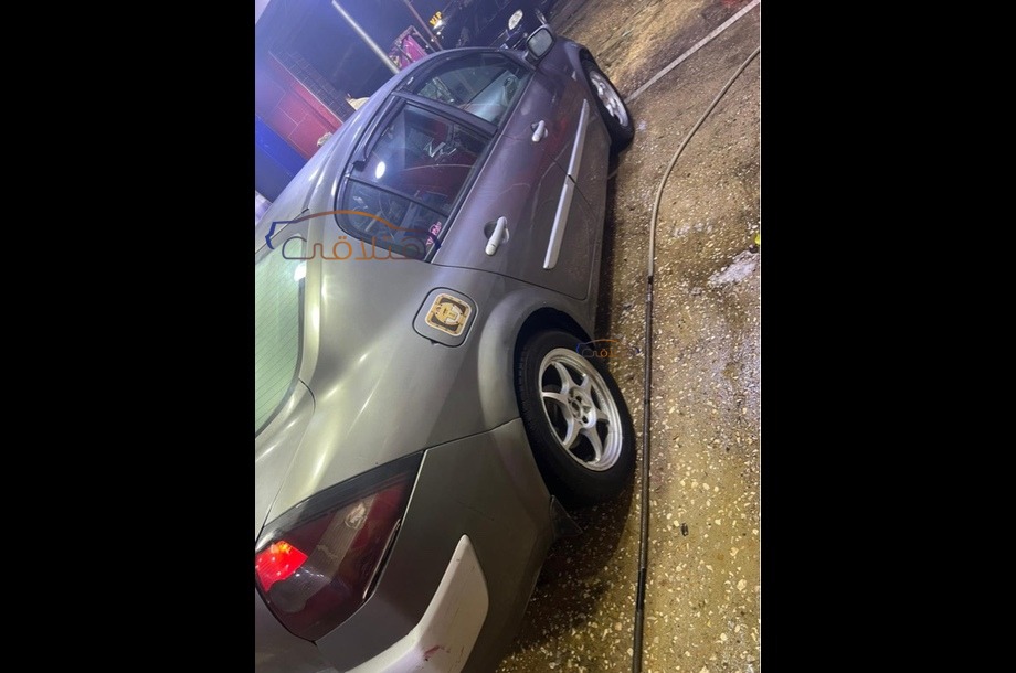 Megane Renault رمادي