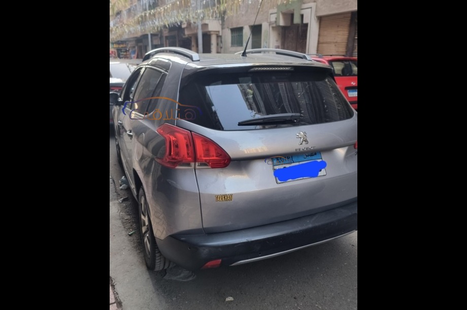 2008 Peugeot رمادي