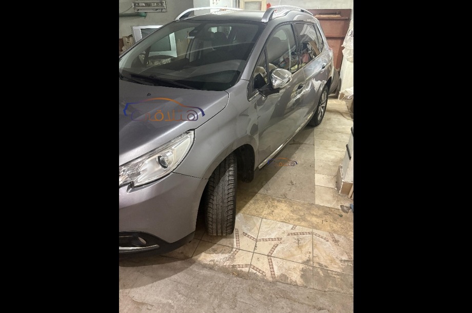 2008 Peugeot رمادي