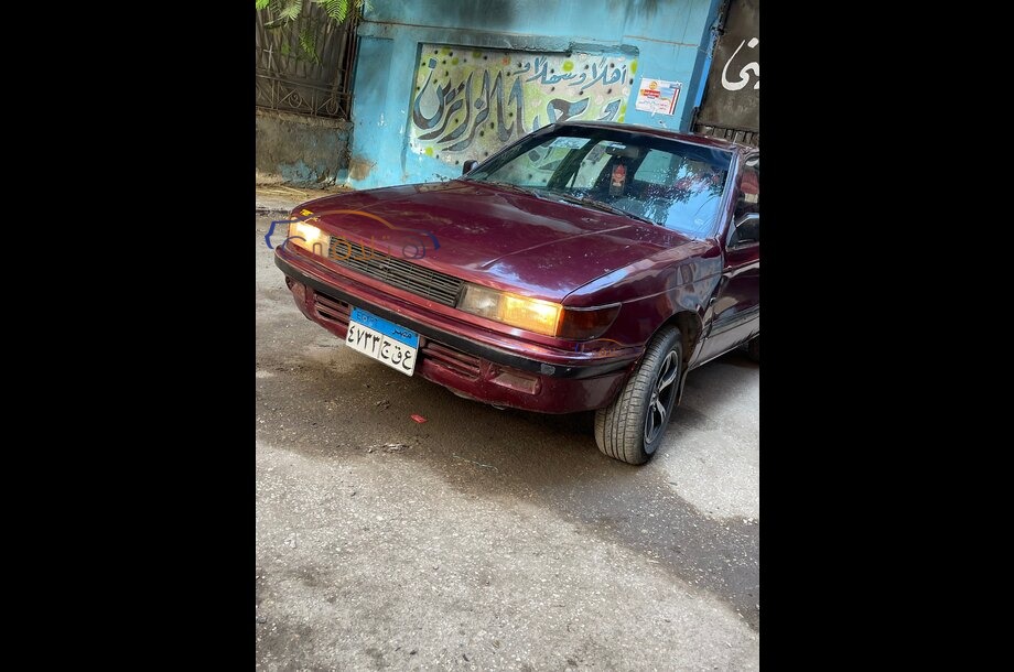Lancer Mitsubishi احمر غامق