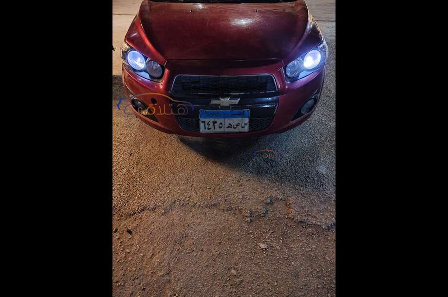 Sonic Chevrolet احمر