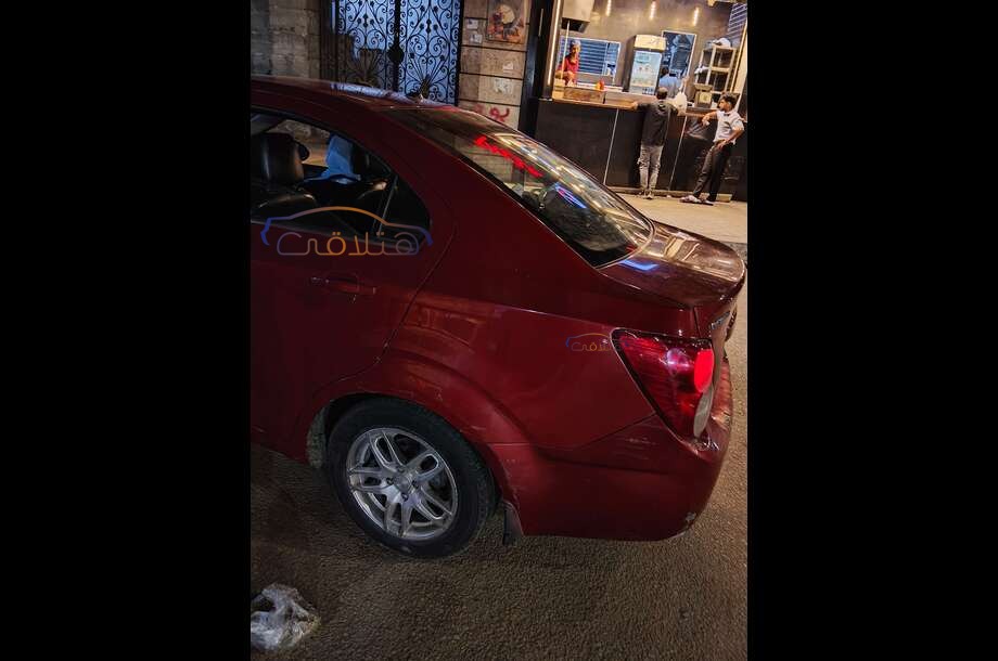 Sonic Chevrolet احمر