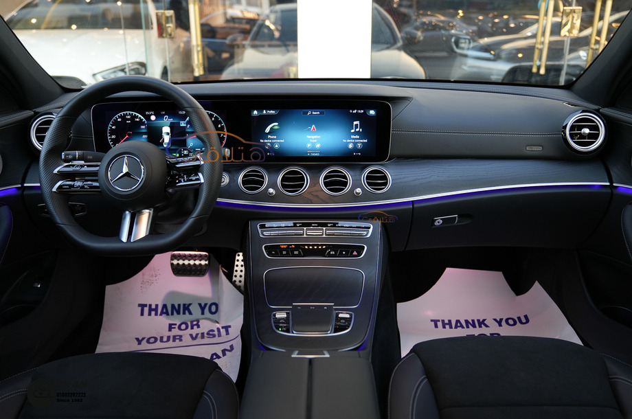 E 300 Mercedes رمادي