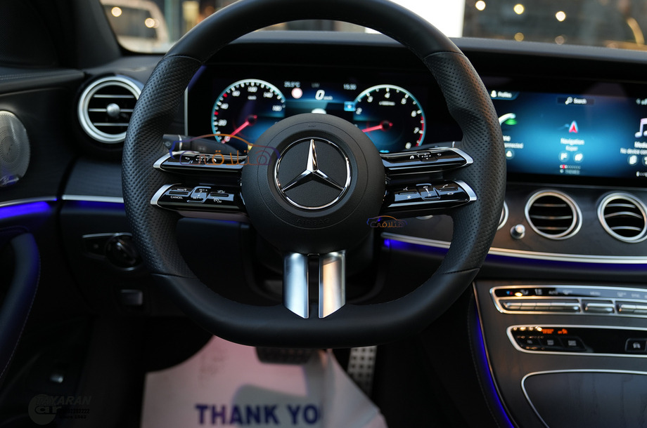 E 300 Mercedes رمادي