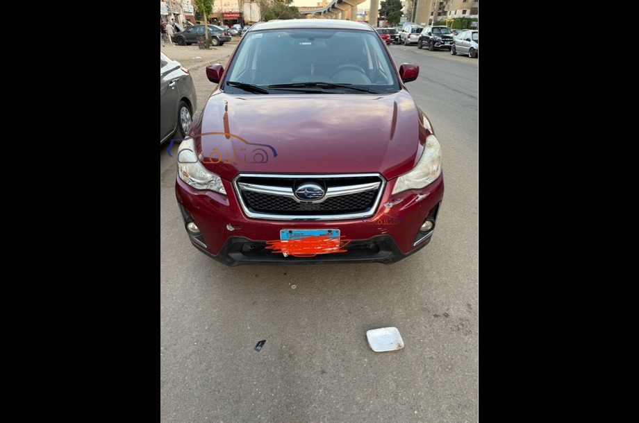 XV Subaru احمر