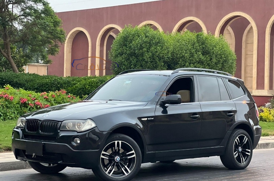 X3 BMW احمر