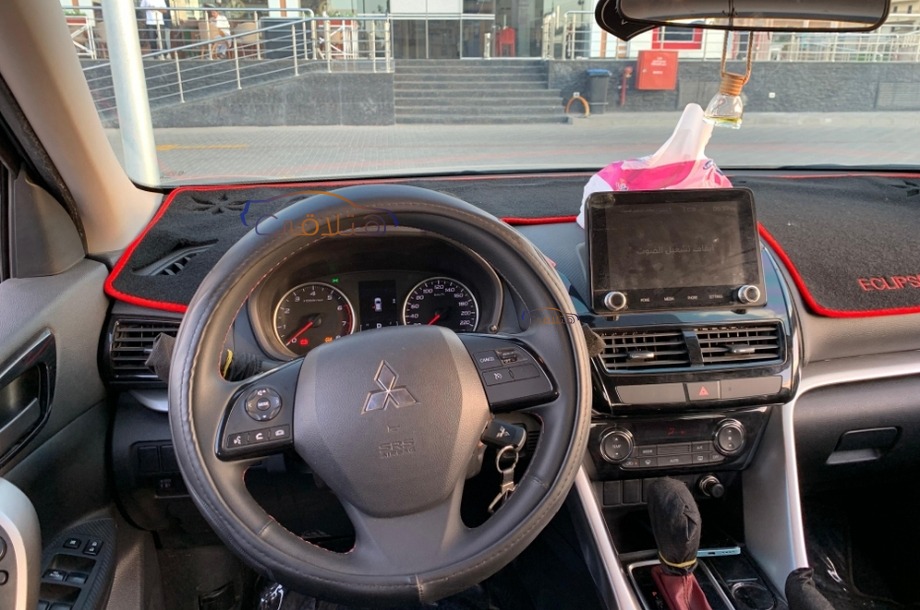 Eclipse Cross Mitsubishi Gray