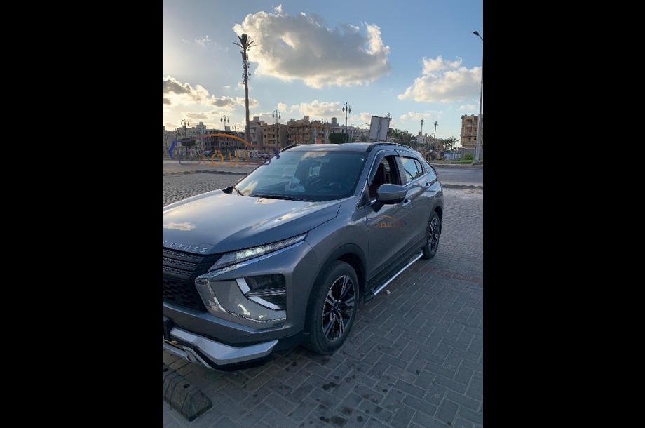 Eclipse Cross Mitsubishi Gray