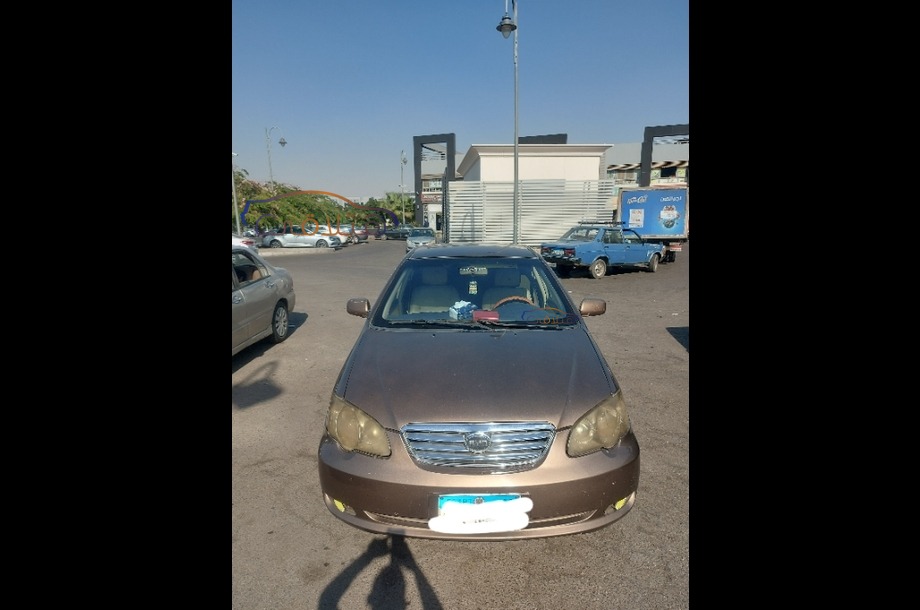 F3 Byd برونزي