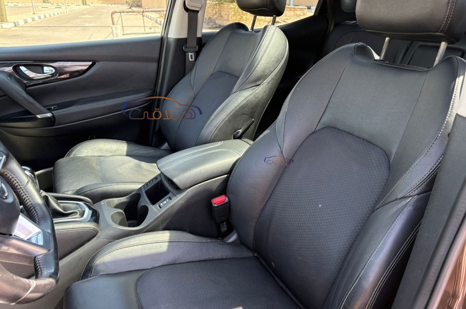 Qashqai Nissan برونزي