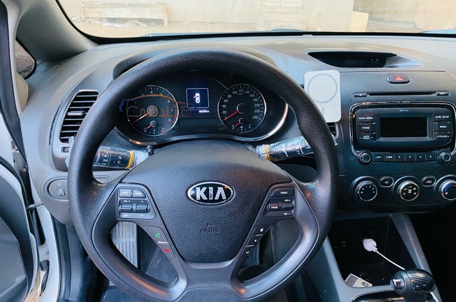 Cerato Kia أبيض