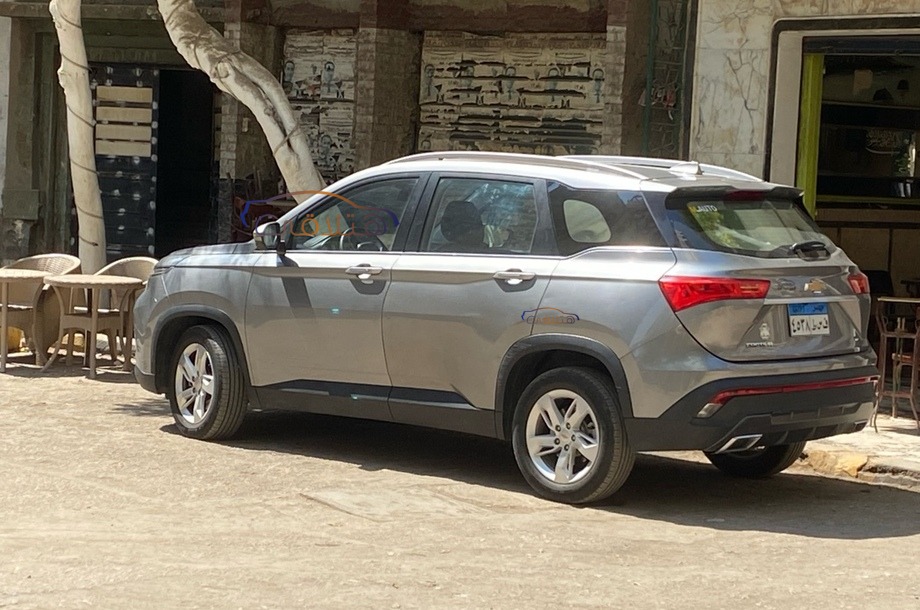 Captiva Chevrolet Dark grey