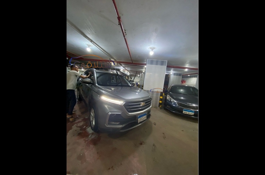 Captiva Chevrolet Dark grey