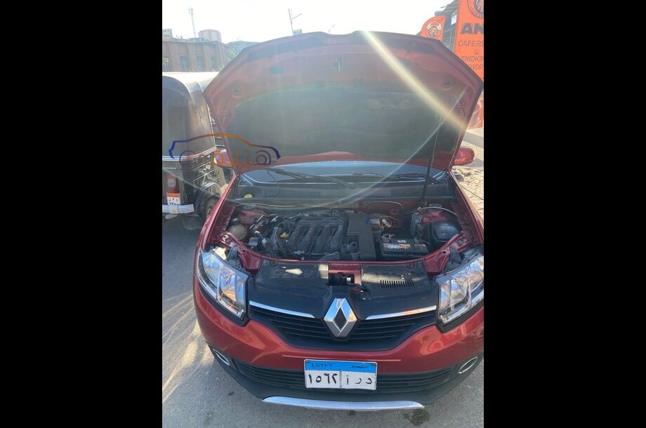 Sandero Step Way Renault احمر
