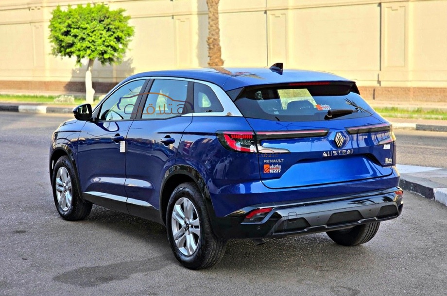Austral Renault أزرق