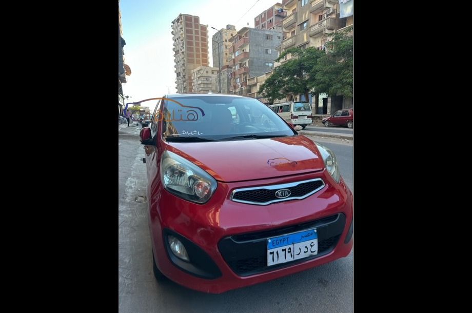 Picanto Kia احمر