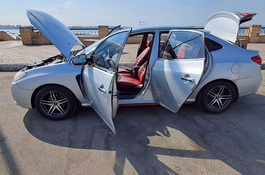 Elantra Hyundai Silver