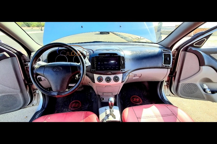 Elantra Hyundai Silver