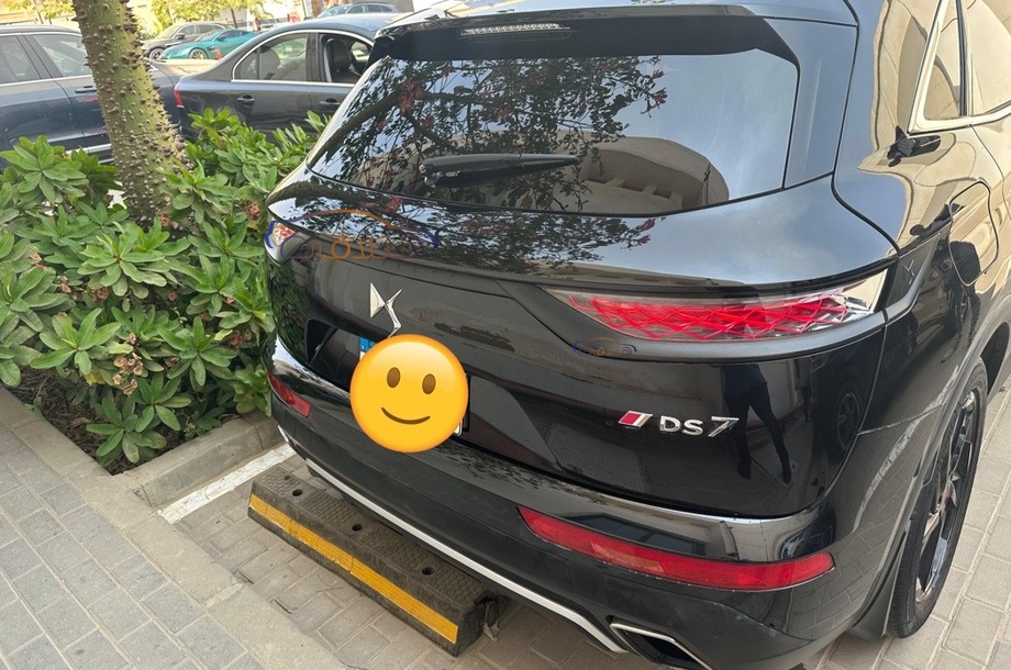 DS7 Ds أسود