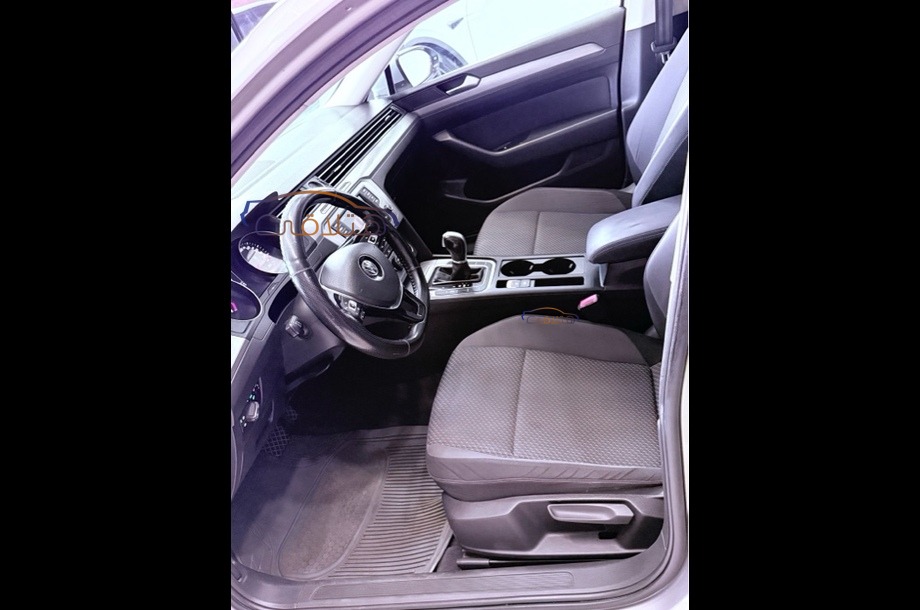 Passat Volkswagen Gray