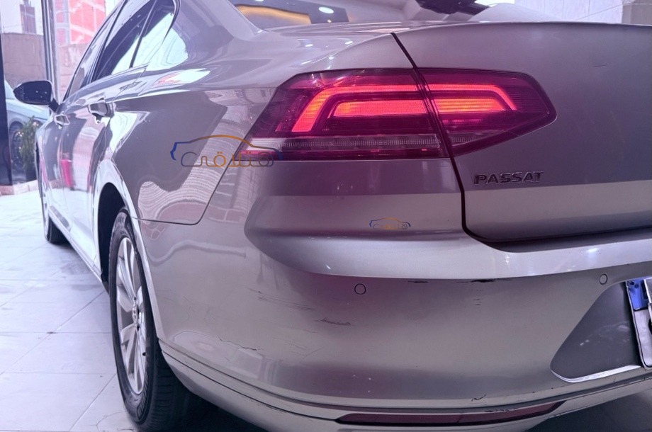 Passat Volkswagen Gray