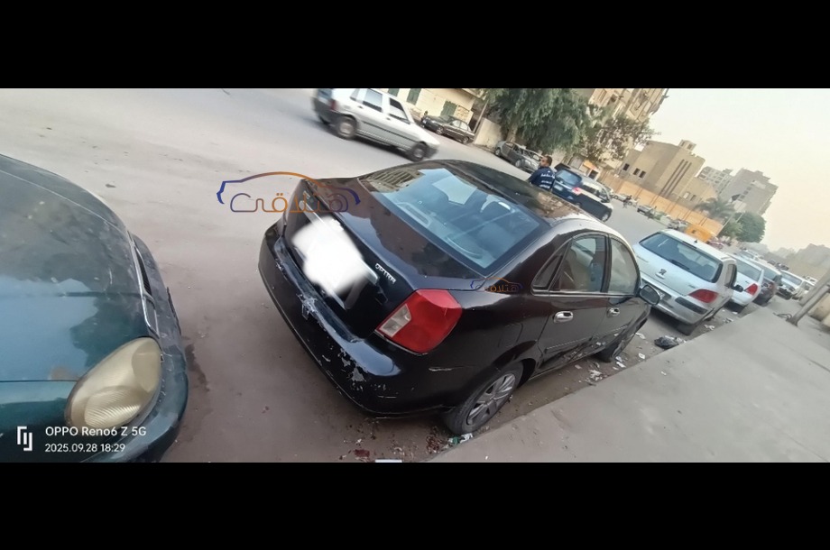 Optra Chevrolet أسود