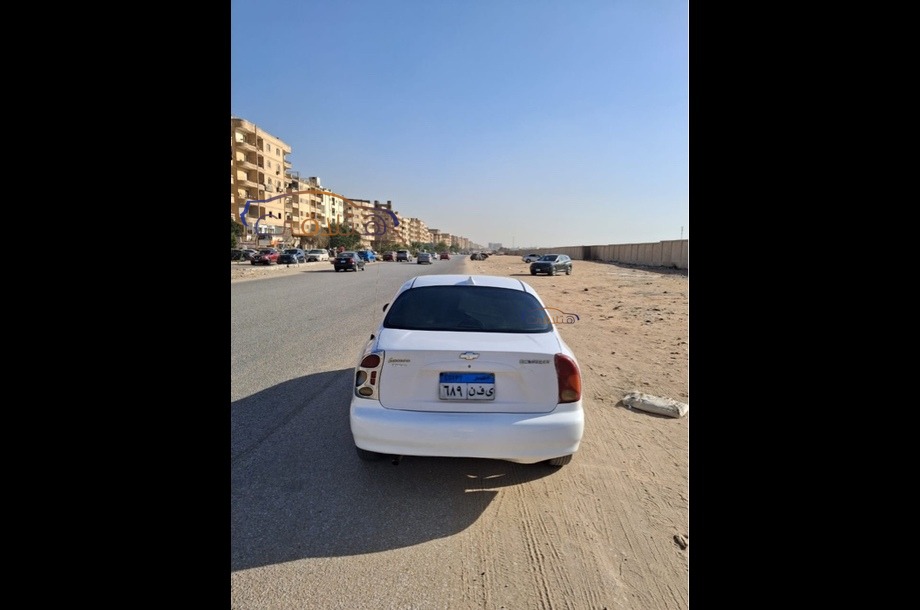 Lanos Chevrolet أبيض