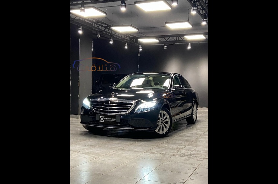 C 180 Mercedes Black