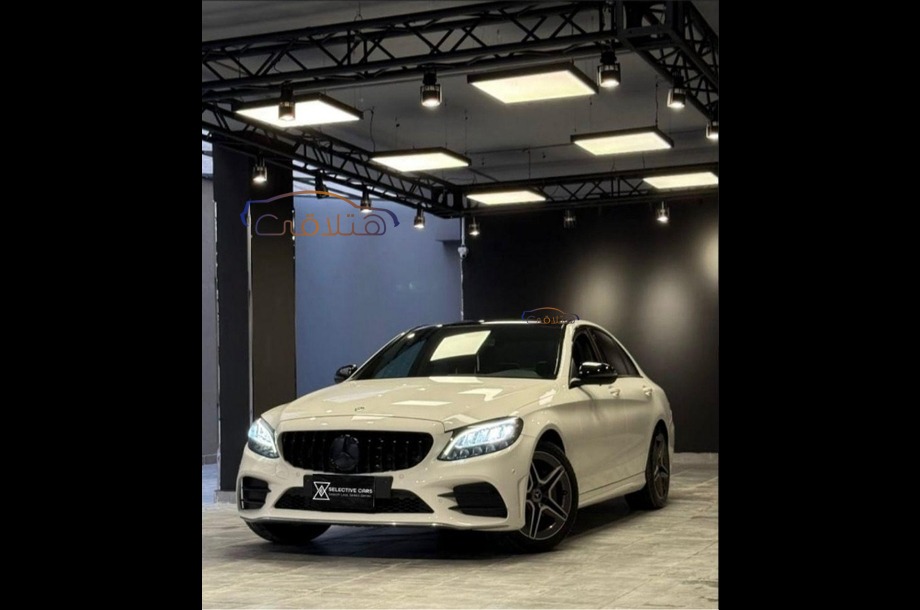 C 300 Mercedes White