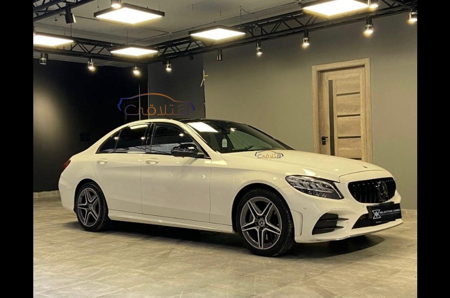 C 300 Mercedes White