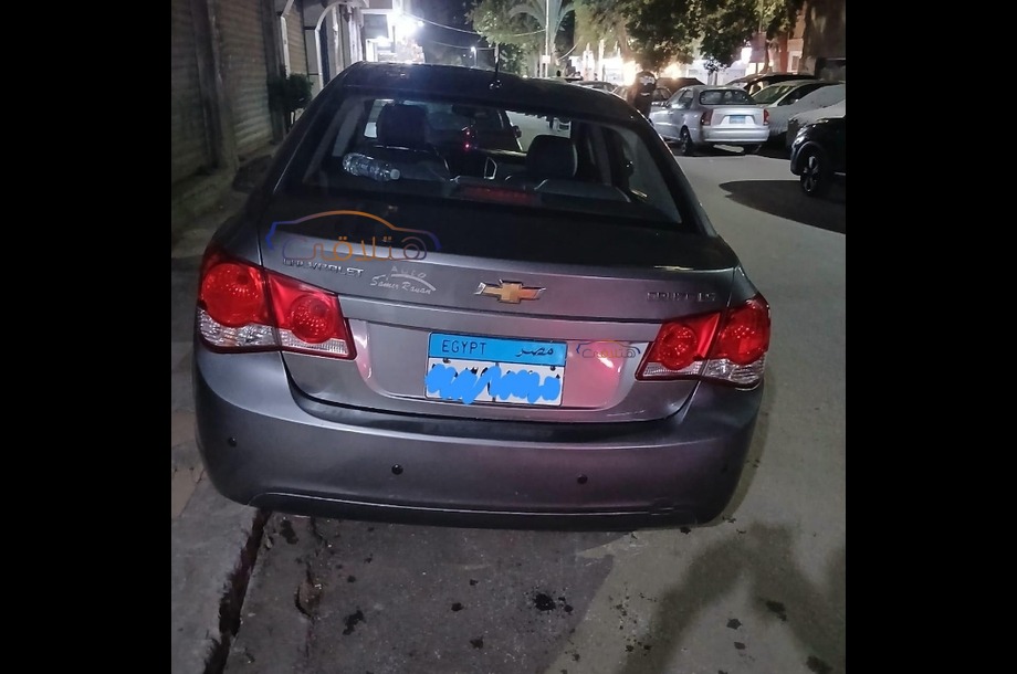 Cruze Chevrolet Silver