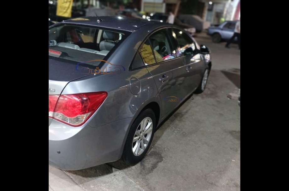 Cruze Chevrolet Silver