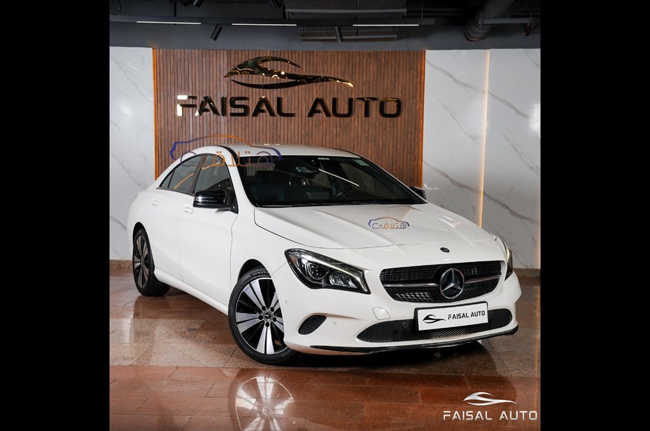 CLA 200 Mercedes White