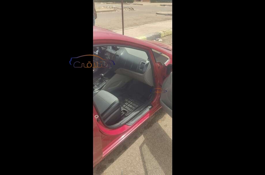 Cerato Kia Red
