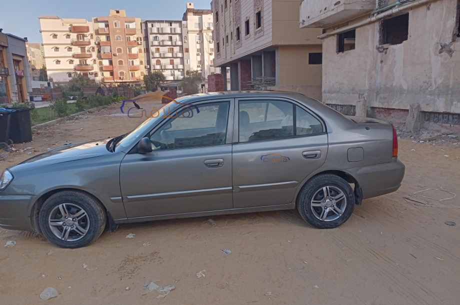 Verna Hyundai Silver