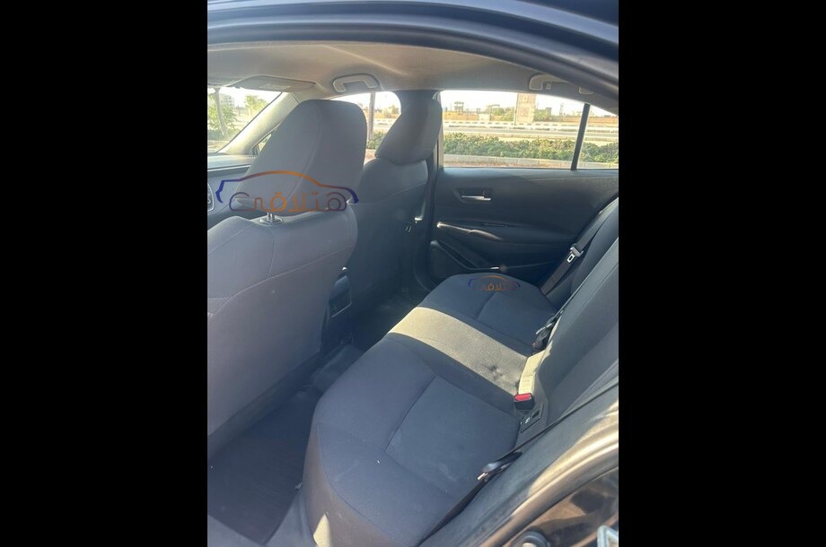 Corolla Toyota أسود