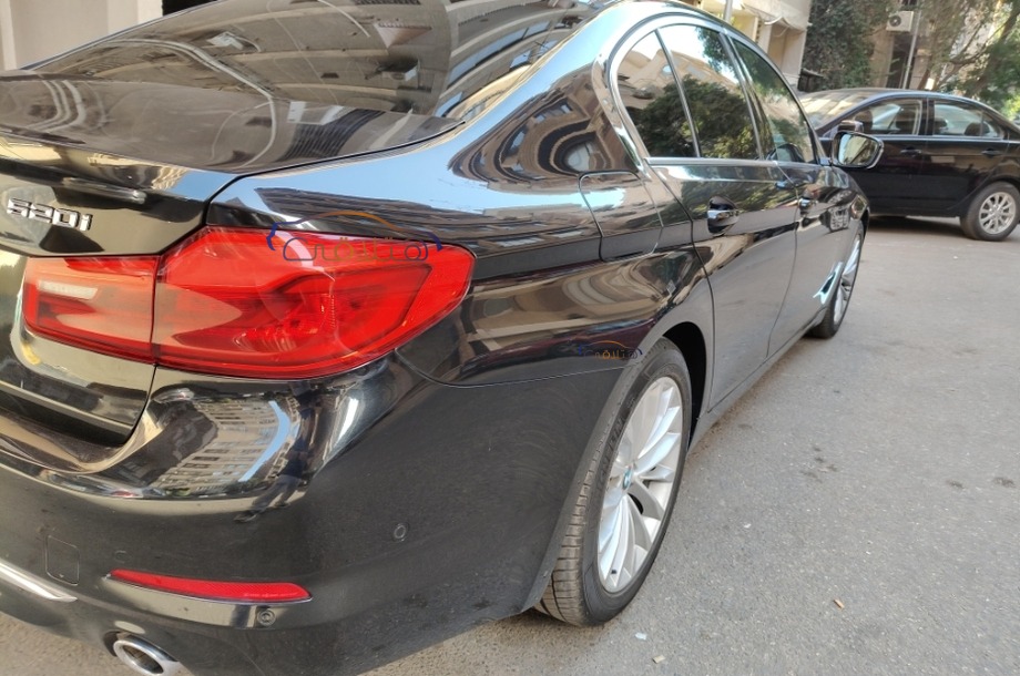 520 BMW Black