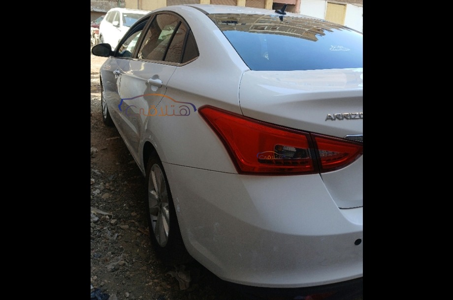 Arrizo 5 Chery أبيض