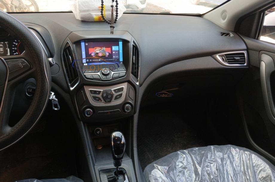 Arrizo 5 Chery أبيض