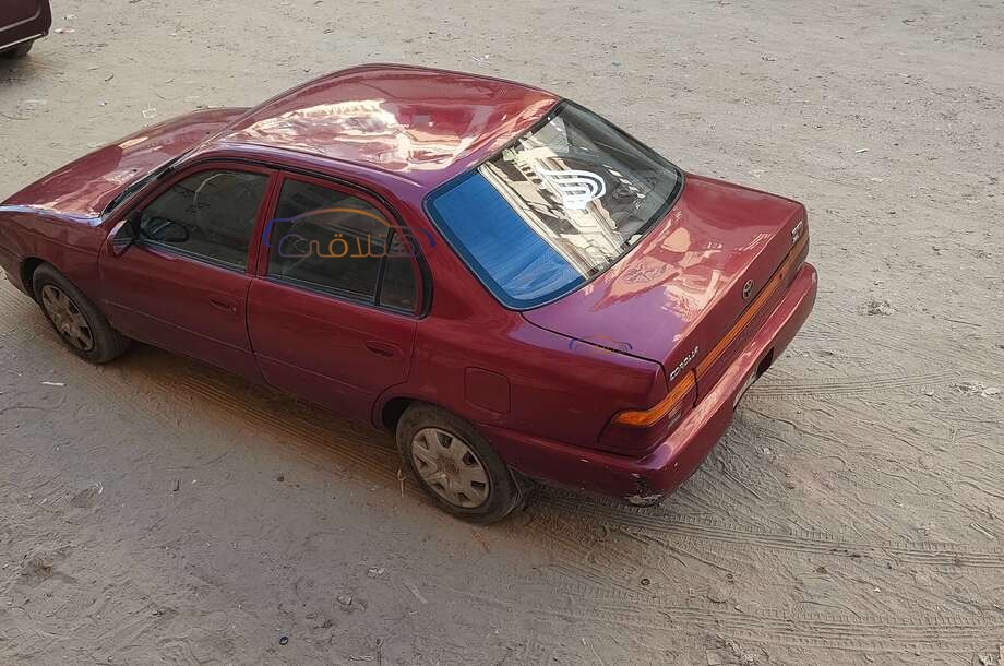 Corolla Toyota Dark red