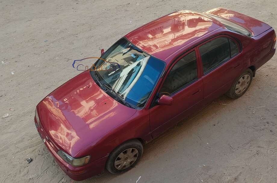 Corolla Toyota Dark red