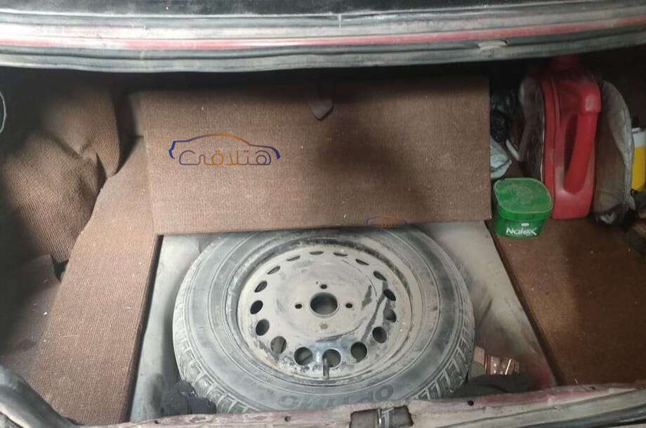 Corolla Toyota Dark red